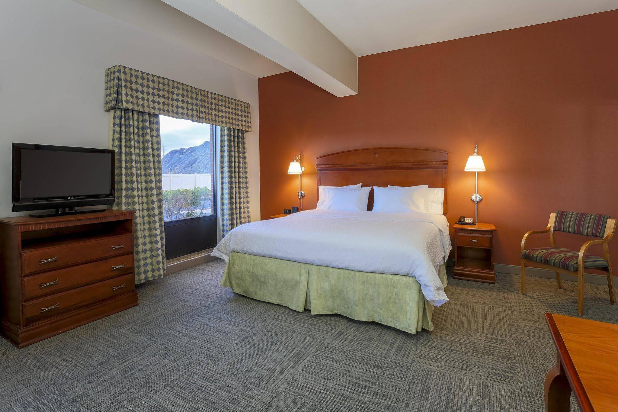 Hampton Inn & Suites Providence / Smithfield Exteriér fotografie