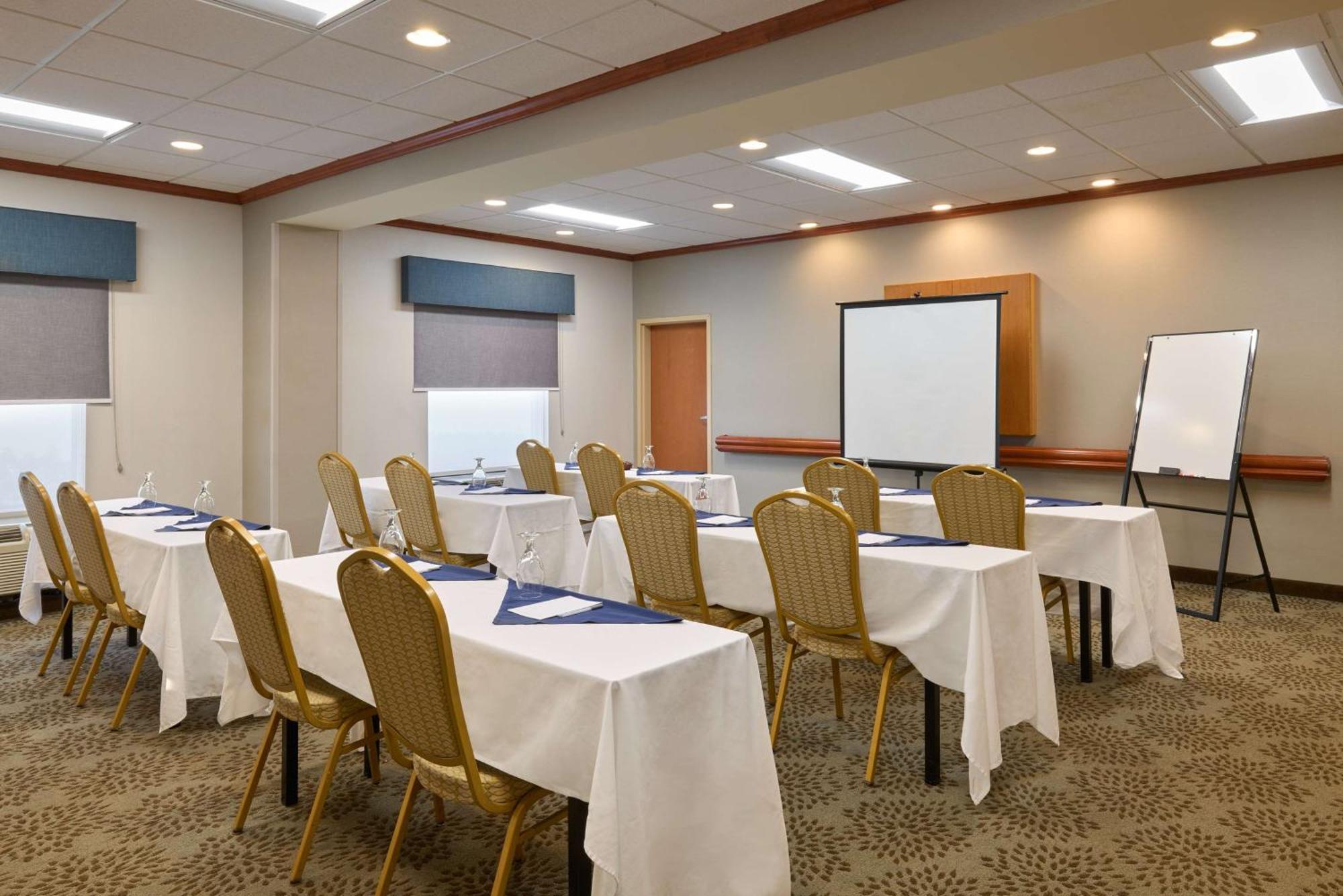 Hampton Inn & Suites Providence / Smithfield Exteriér fotografie